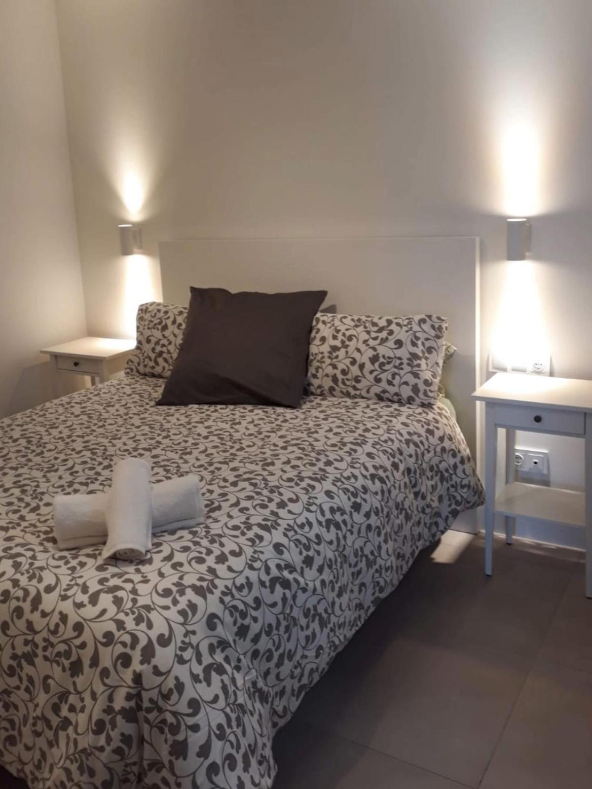 Apartamento En Primera Linea De Playa, Con Piscina Y Garaje En Torrox Costa 외부 사진